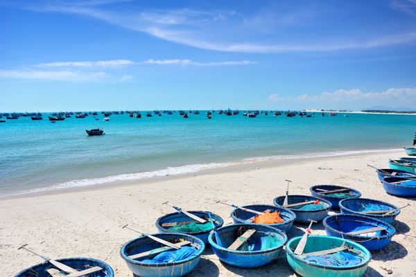 Beach vietnam with cocout boats canva