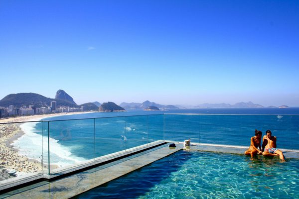 Couple Miramar Hotel Rio de Janeiro Brazil min