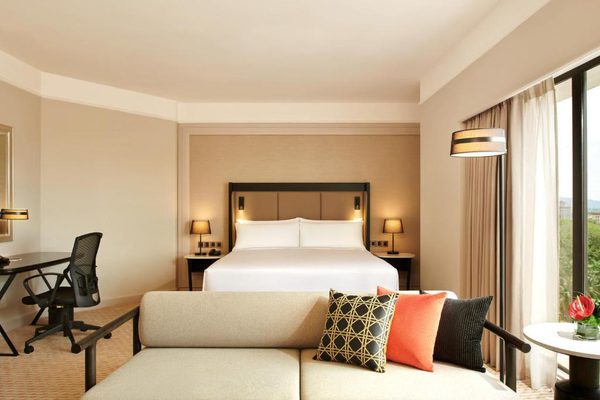 Header-Hilton Hotel Kuching-Kuching-Borneo-Facebook