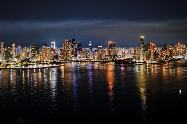 Panama Holidays Banner Canva