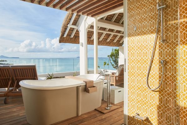LUX* Grand Gaube Romantic Junior Suite