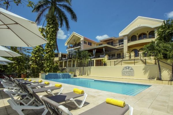 San Ignacio Resort pool
