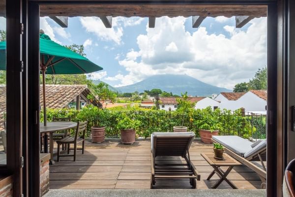 Deck Casa Santo Domingo Antigua Guatemala