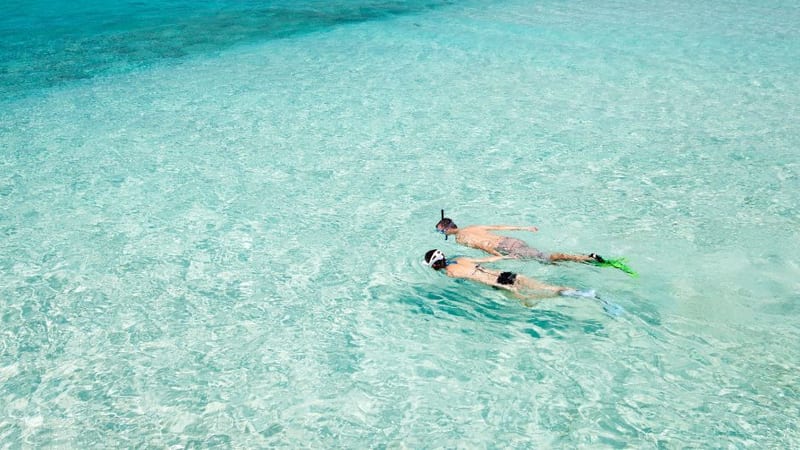 Snorkelling Caribbean honeymoon