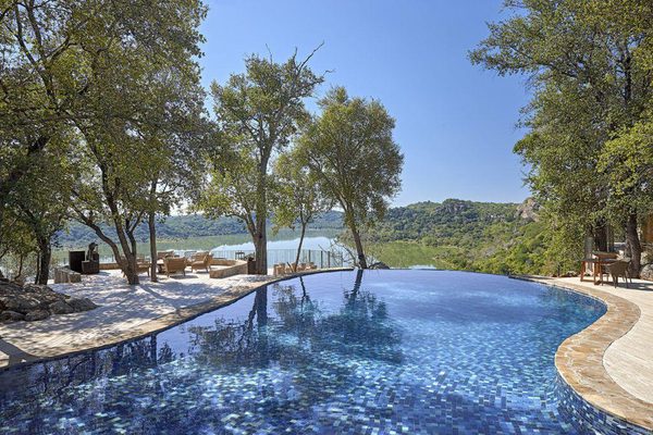 Swimming Pool Singita Pamushana