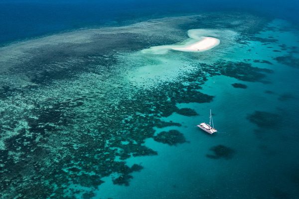 Yacht Tour great barrier reef